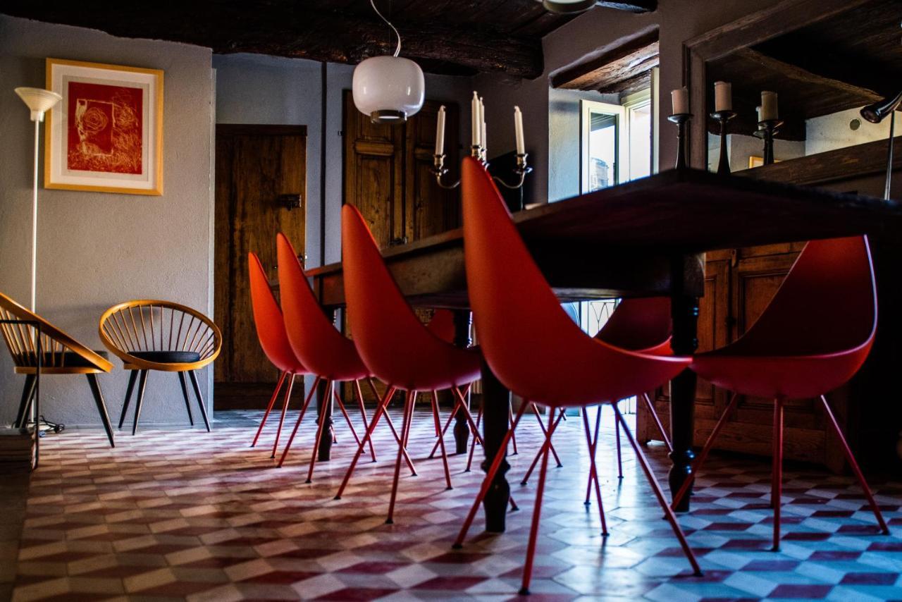Boutique Hotel Al Palazzo Rosso Neive Exterior photo