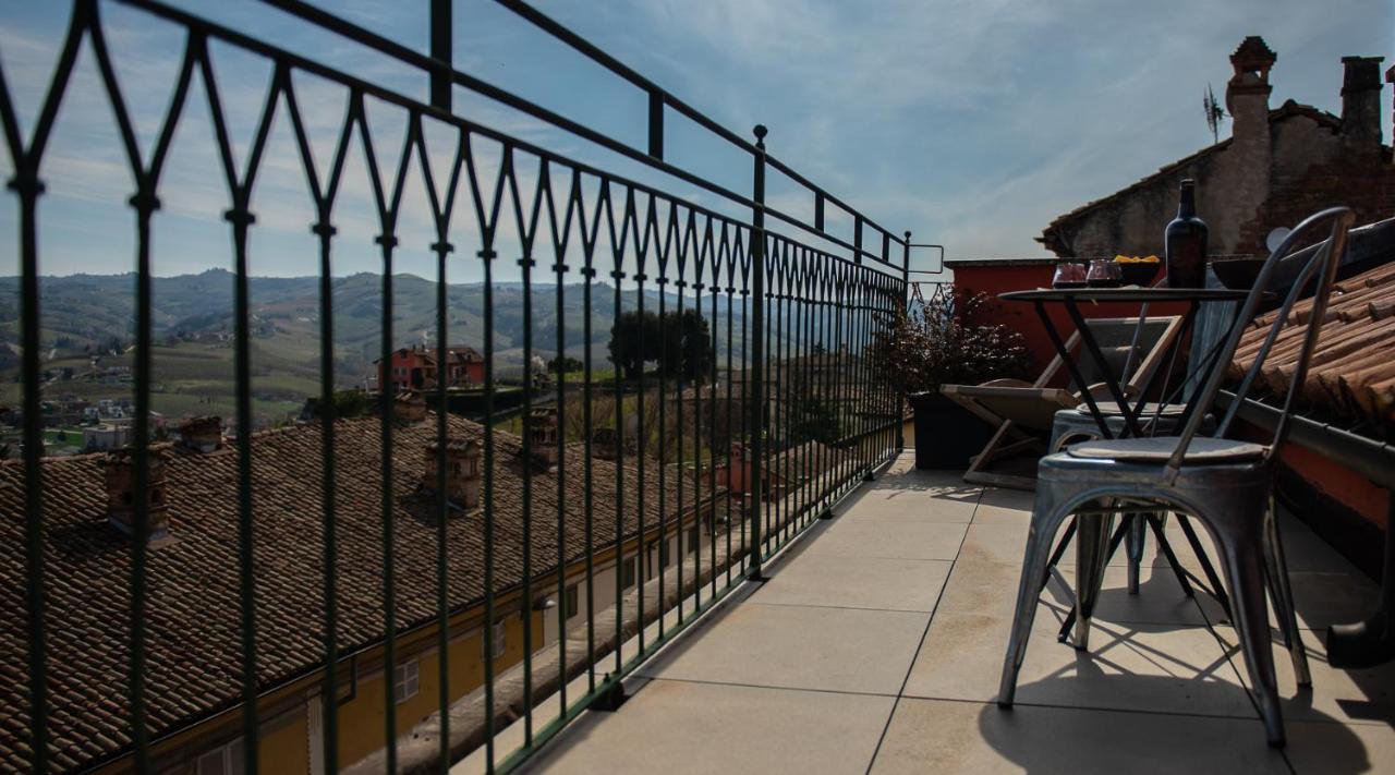 Boutique Hotel Al Palazzo Rosso Neive Exterior photo