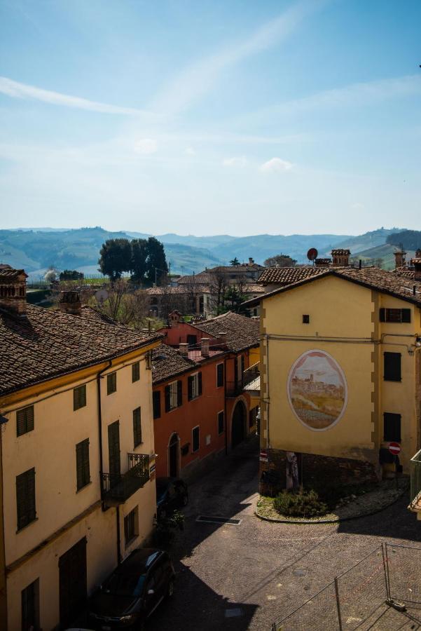 Boutique Hotel Al Palazzo Rosso Neive Exterior photo