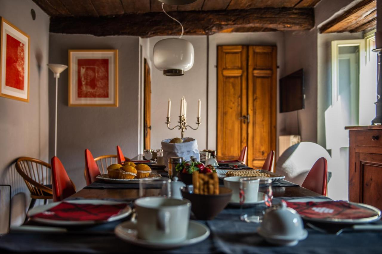 Boutique Hotel Al Palazzo Rosso Neive Exterior photo