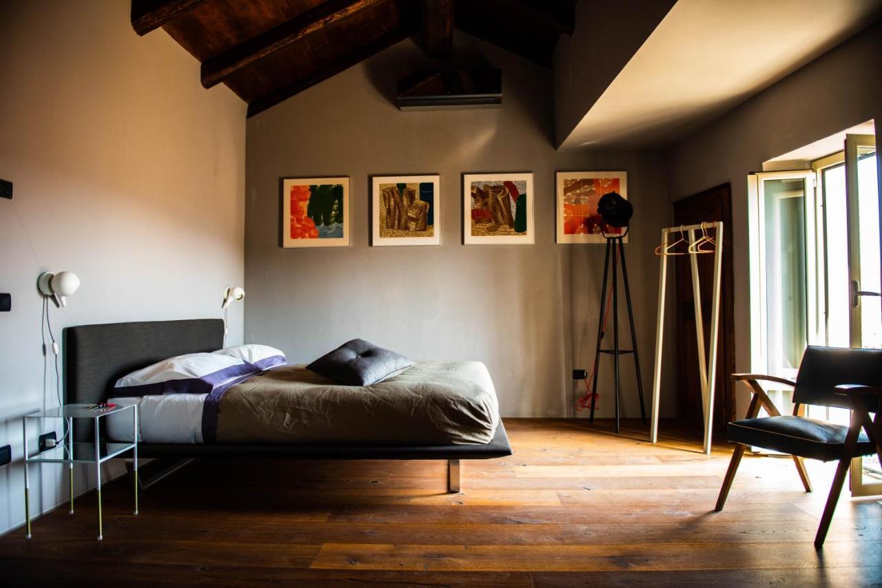 Boutique Hotel Al Palazzo Rosso Neive Exterior photo