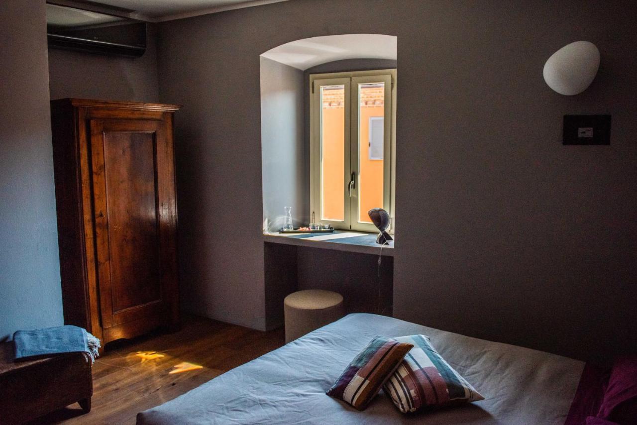 Boutique Hotel Al Palazzo Rosso Neive Exterior photo